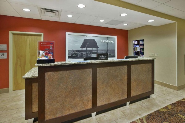 Hampton Inn Brockport image 5